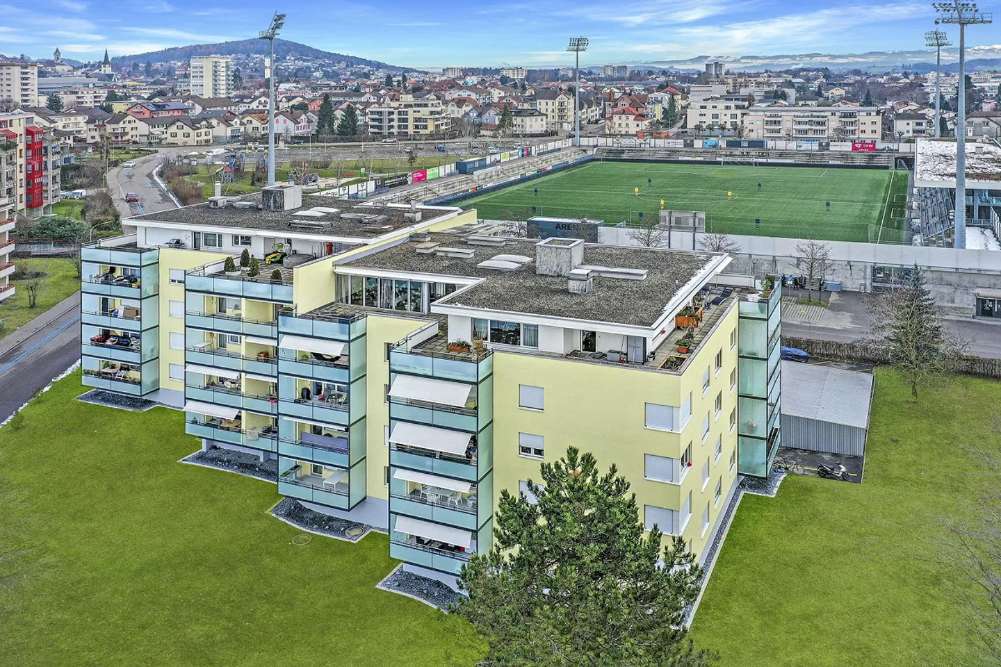Helle Singlewohnung neben Stadion - Foto 1 von 7