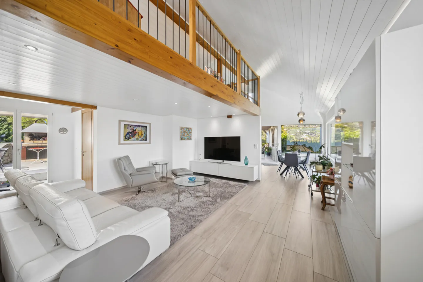 Unobstructed view and exceptional setting A rare gem in La Tour-de-Peilz - Photo 6 of 12