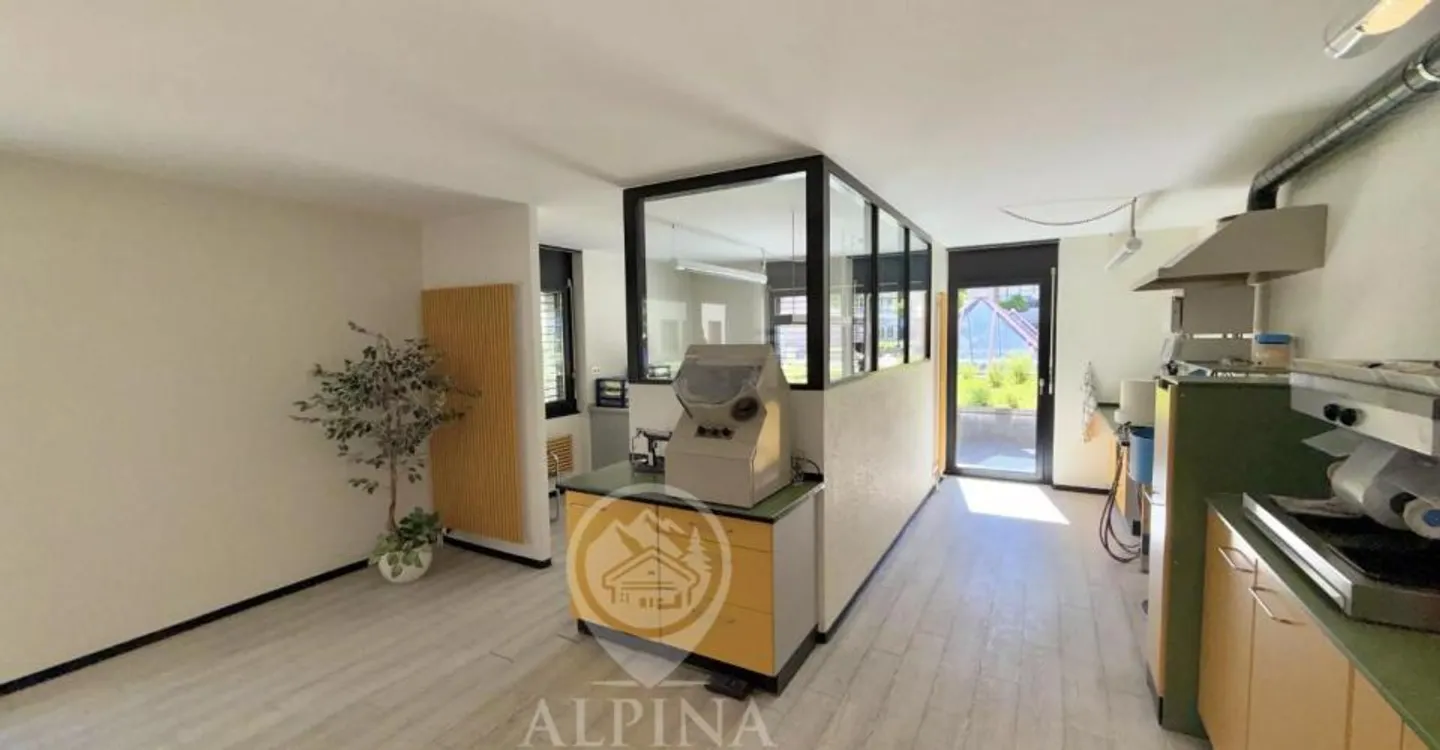 Appartement polyvalent à Sierre - Photo 3 sur 9