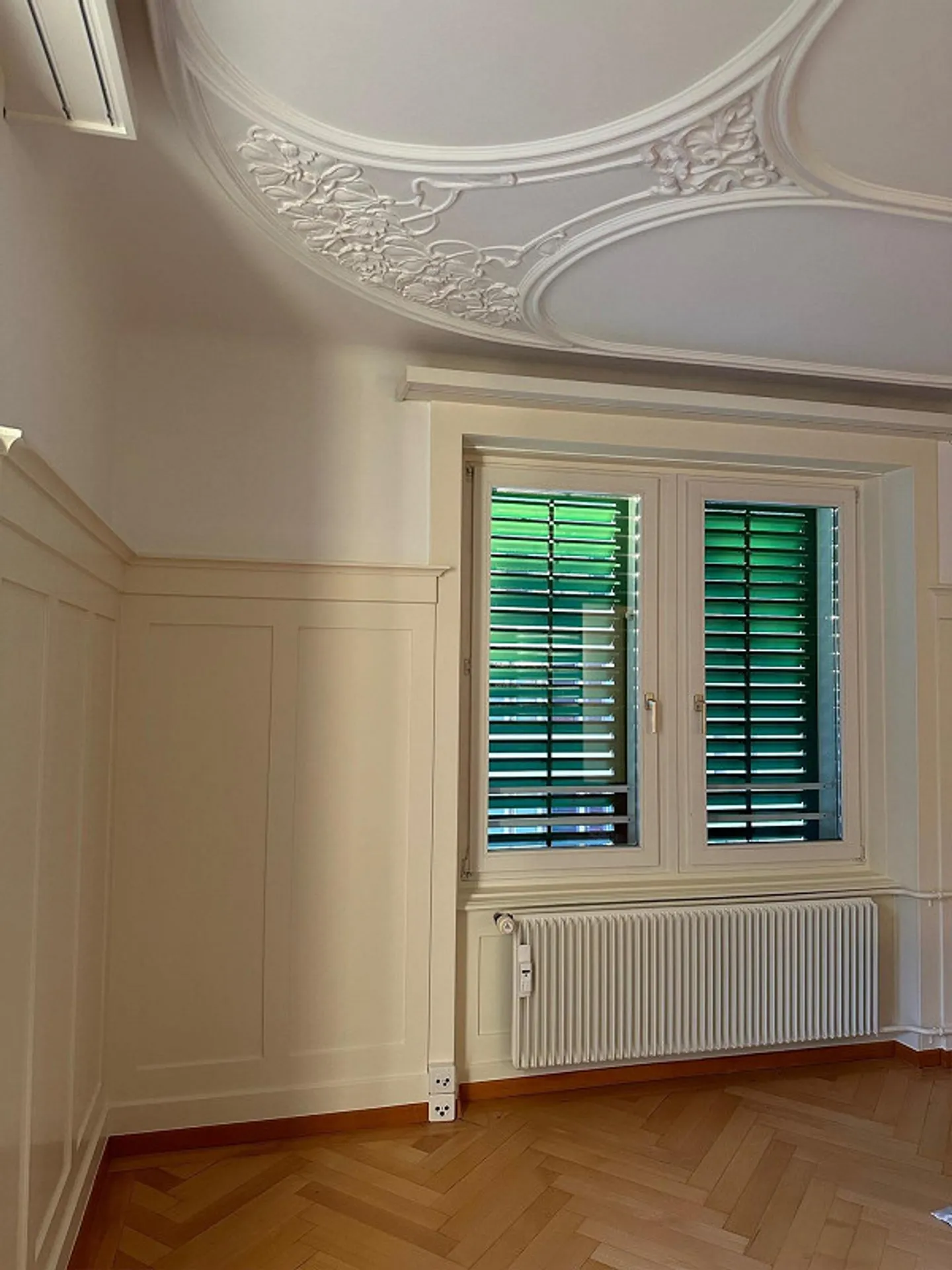 Central, bright and quiet apartment - Photo 2 of 14