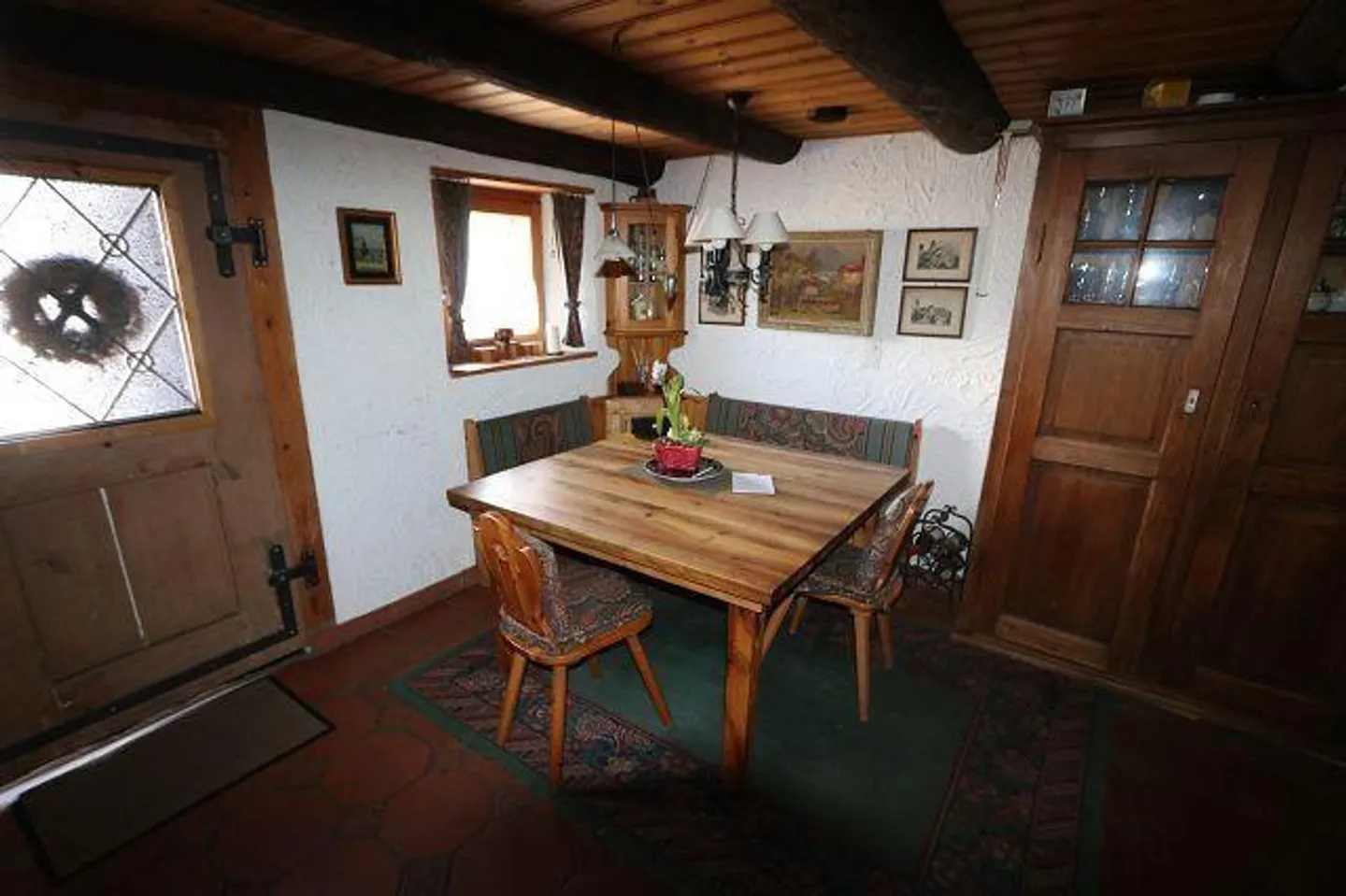 Maison rustique 3 1/2 pièces avec jardin et grange à développer sur 15000 m2... - Photo 8 sur 25