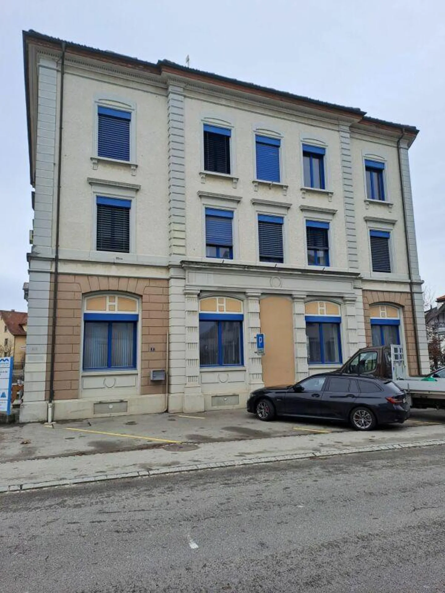 Uffici vari e luminosi vicino al centro - Foto 1 di 8