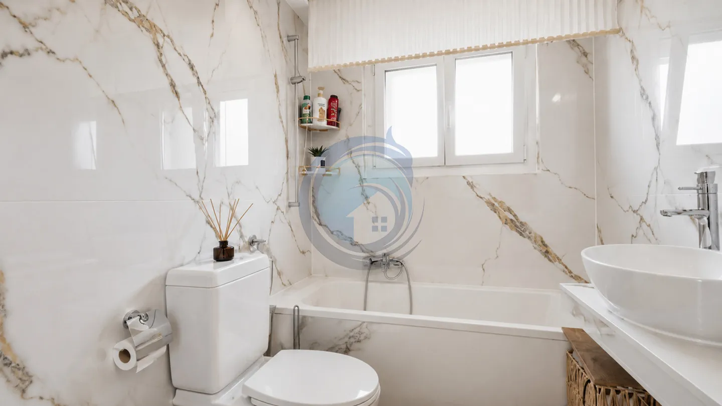 Bella villa individuale ristrutturata con ampio terreno e vista libera - Foto 8 di 11