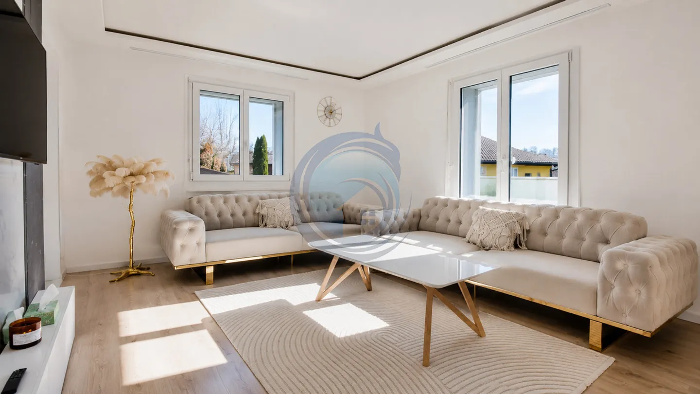 Bella villa individuale ristrutturata con ampio terreno e vista libera - Foto 9 di 11