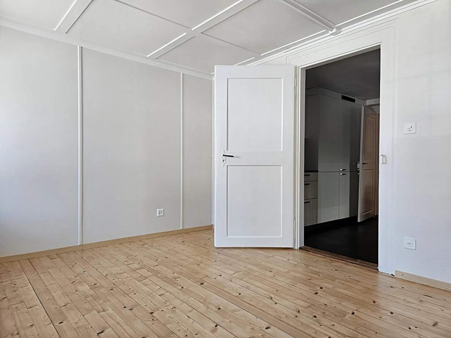 3.5 Room Apartment - Photo 9 of 11