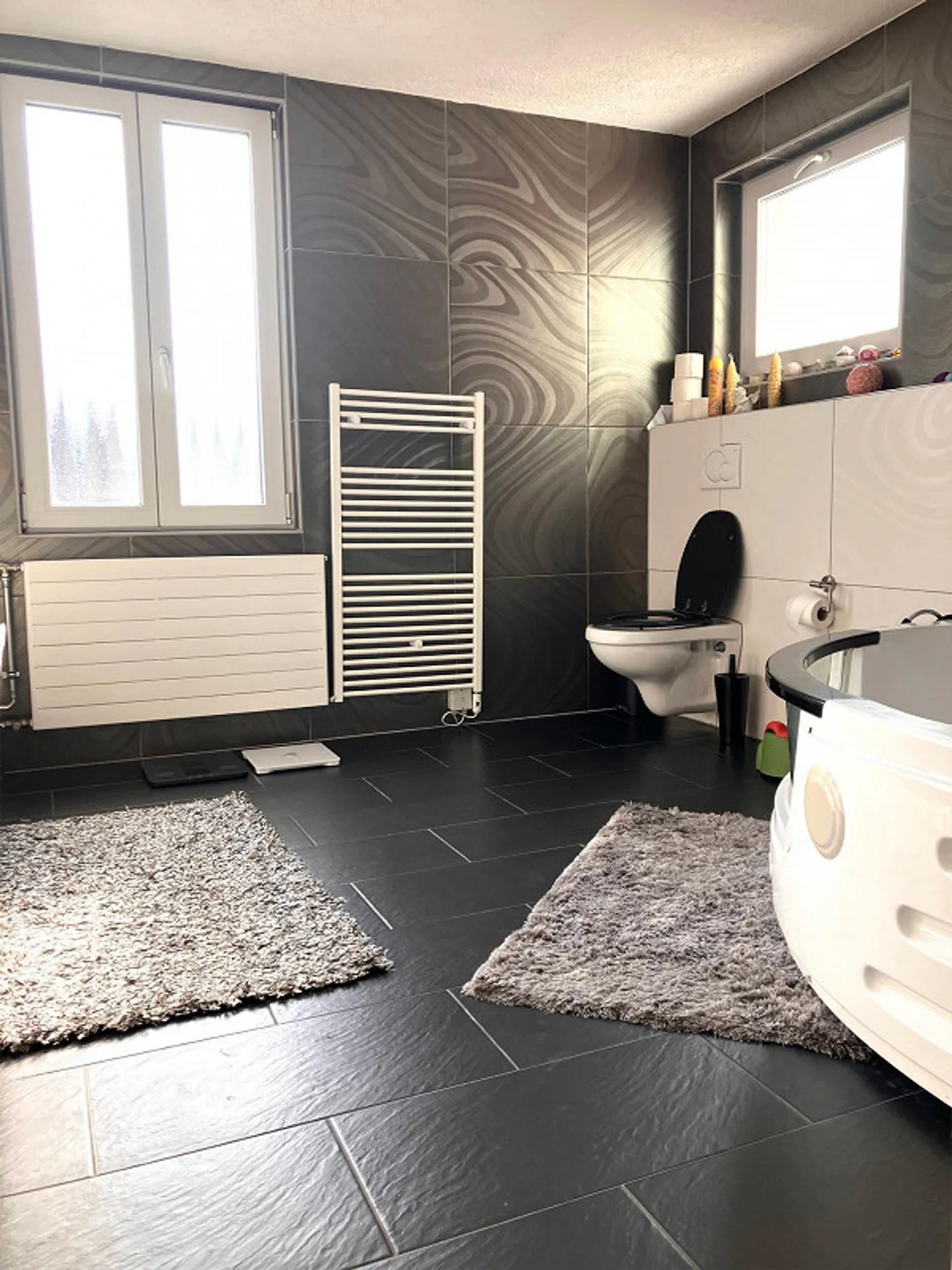 Geräumiges Einfamilienhaus mit Garten - Foto 9 von 13