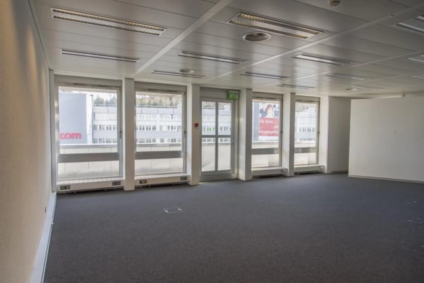 Benefit from the redesign! - Photo 3 of 5