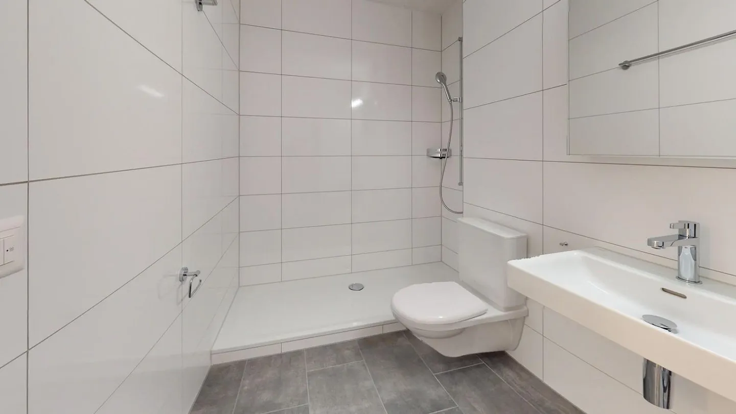 Appartement rénové à louer ! - Photo 11 sur 12