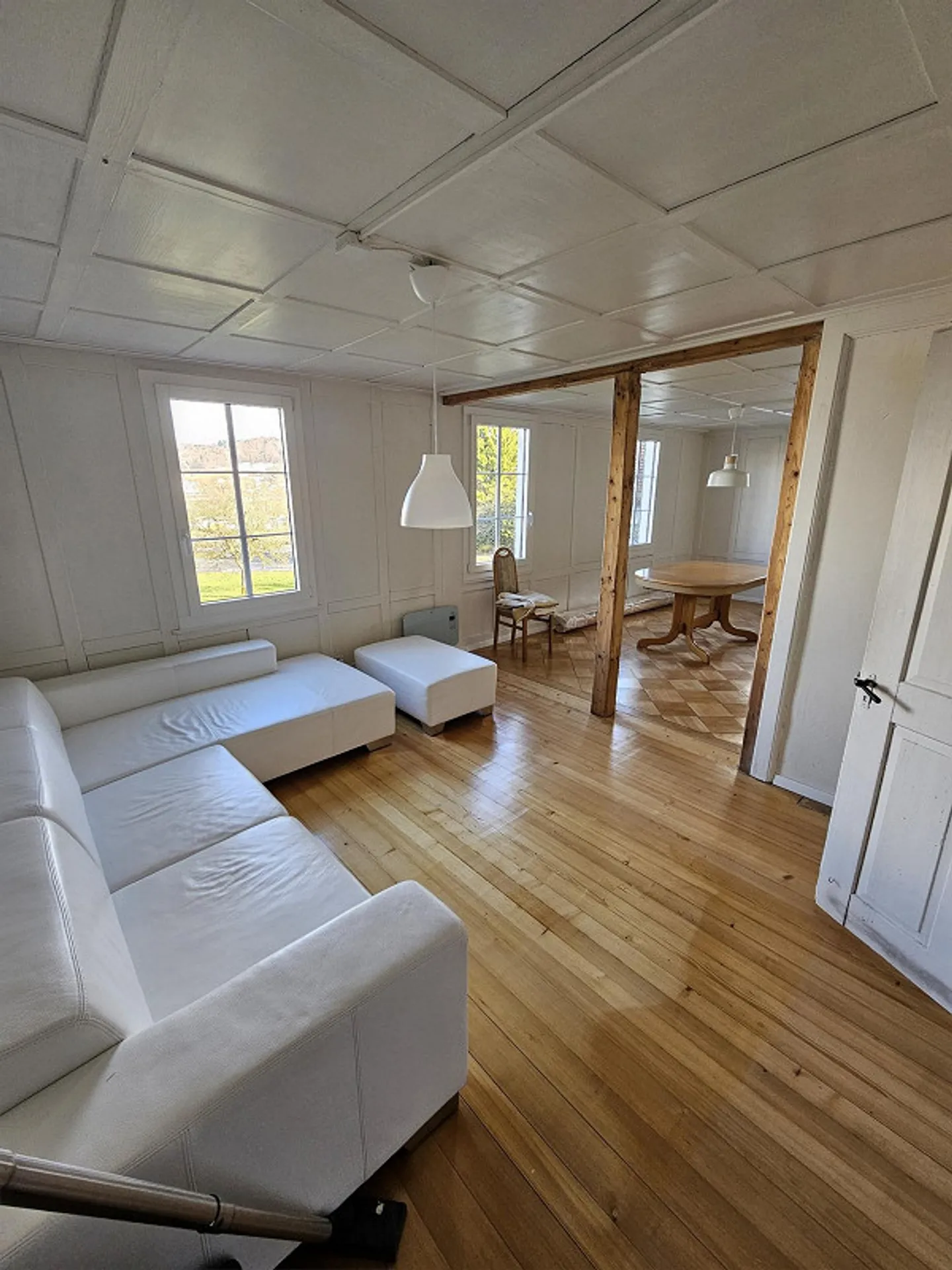 UNIQUE OPPORTUNITY - city-close single-family house in a green oasis - Photo 4 of 13