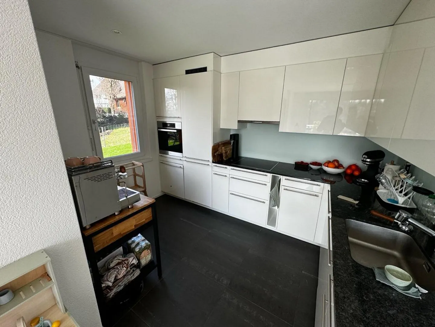 Attractive 4.5-room apartment with plenty of outdoor space - ideal for families - Photo 4 of 15