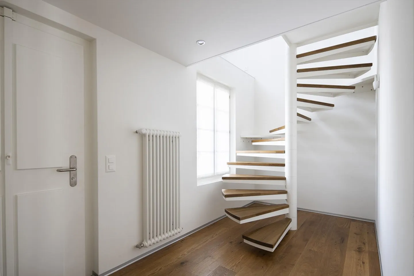 Stilvolle Duplex-Wohnung an zentraler Lage in Ittigen - Foto 9 von 17
