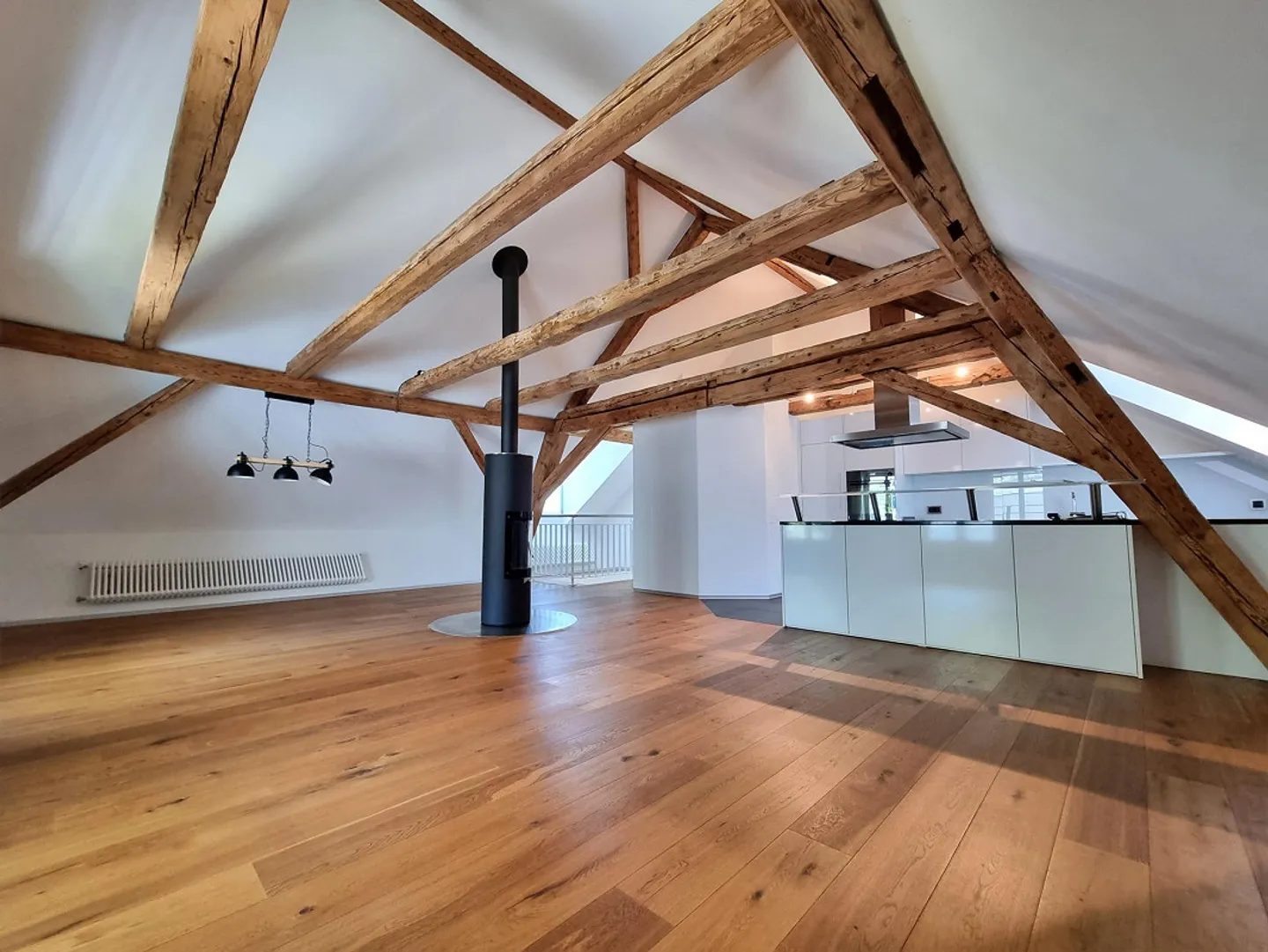 Stilvolle Duplex-Wohnung an zentraler Lage in Ittigen - Foto 11 von 17