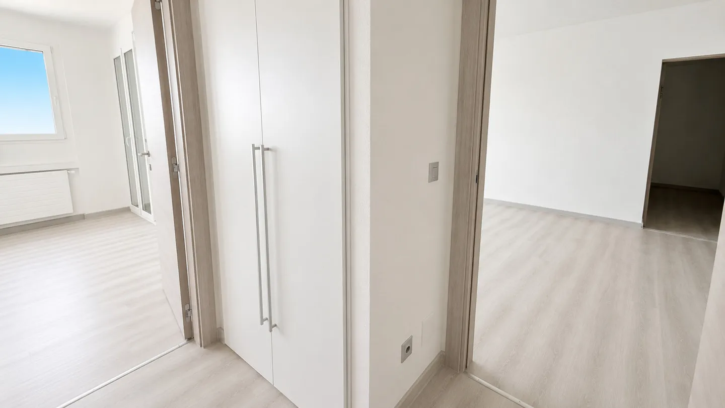 4.5 Zimmer renoviert zur Miete in Coldrerio - Foto 4 von 13