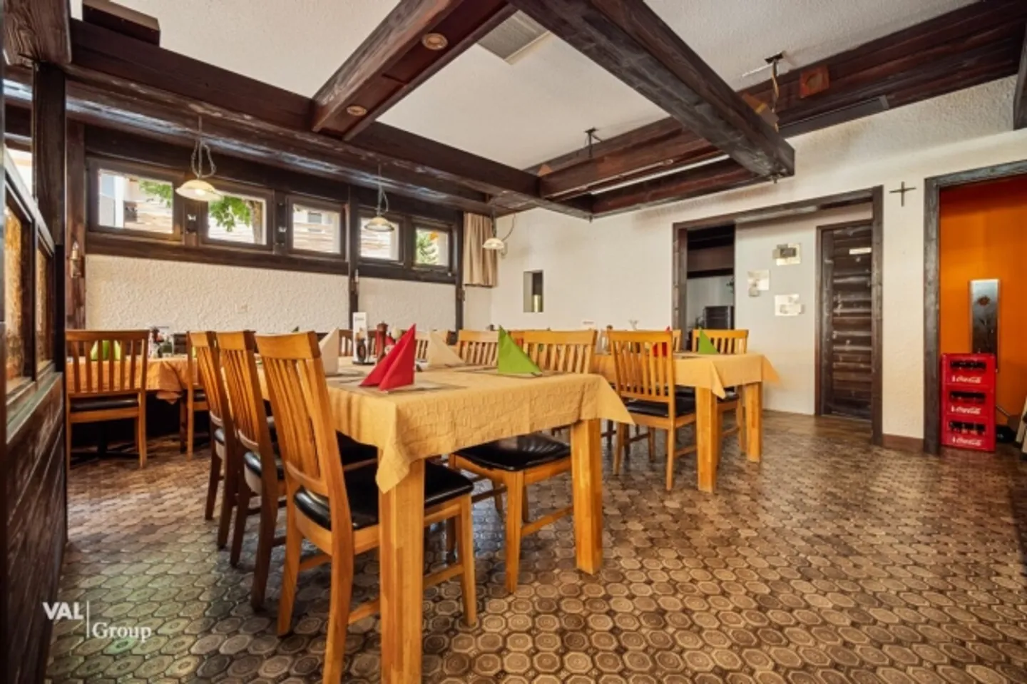 Perfect foundation for ambitious restaurateurs - Photo 3 of 13