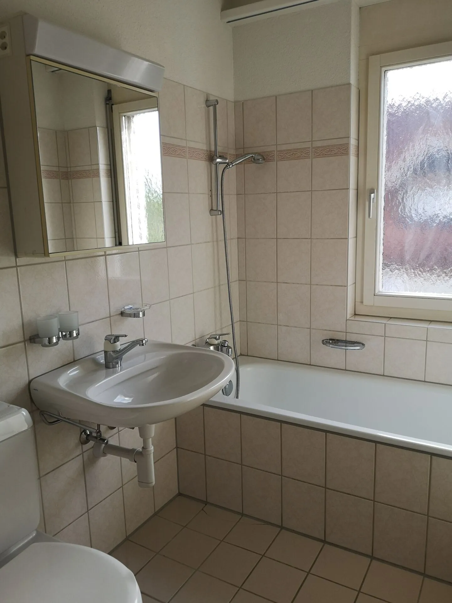 Sunny 3.5 Room Apartment on the 2nd Floor - Photo 9 of 9