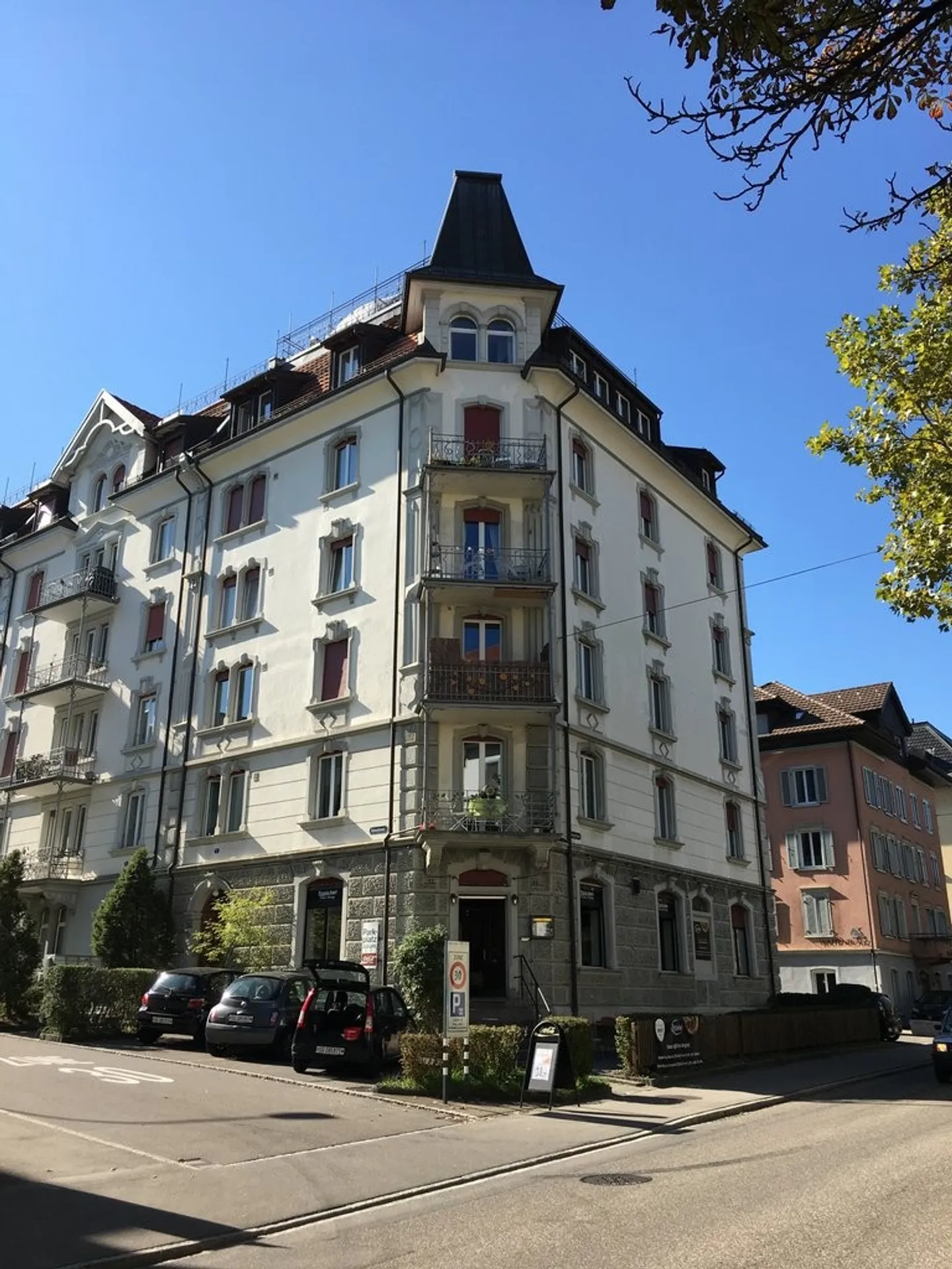 Ottimo appartamento in stile Liberty 4.5 con balcone - Foto 6 di 6
