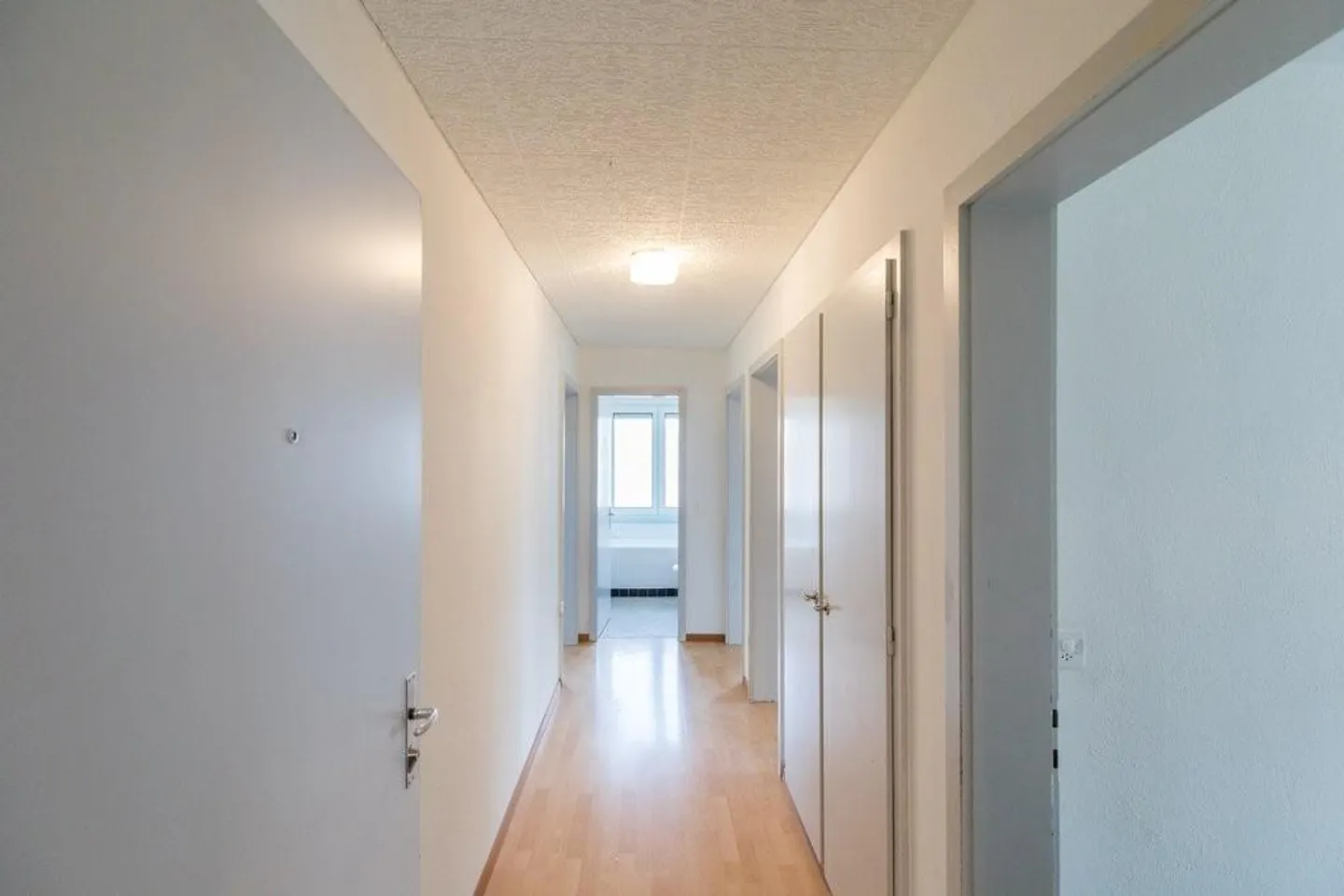 Bienvenue dans le nouveau chez-soi - Photo 7 sur 8