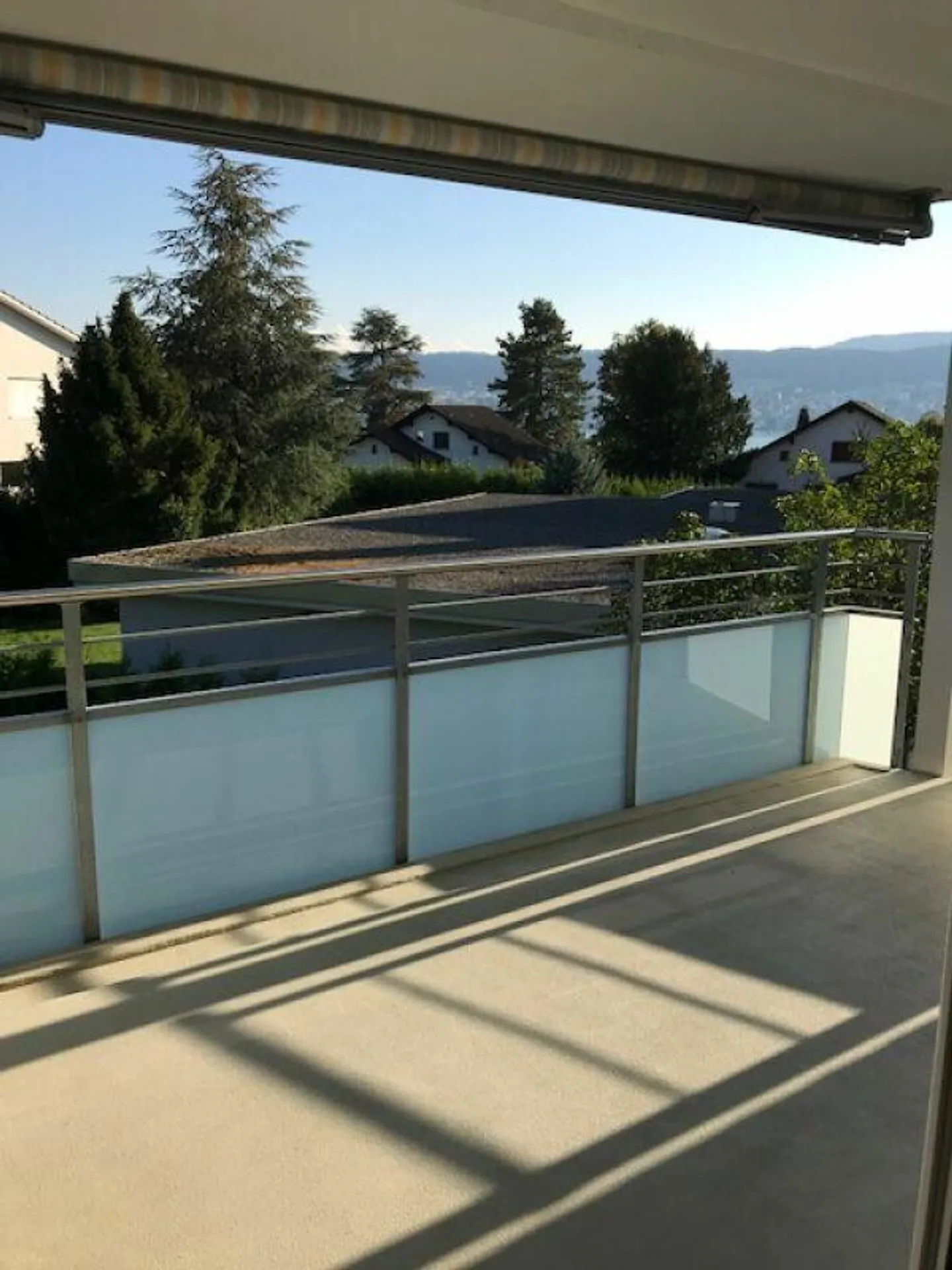 Cozy 3.5-room apartment in Feldmeilen - Photo 6 of 8