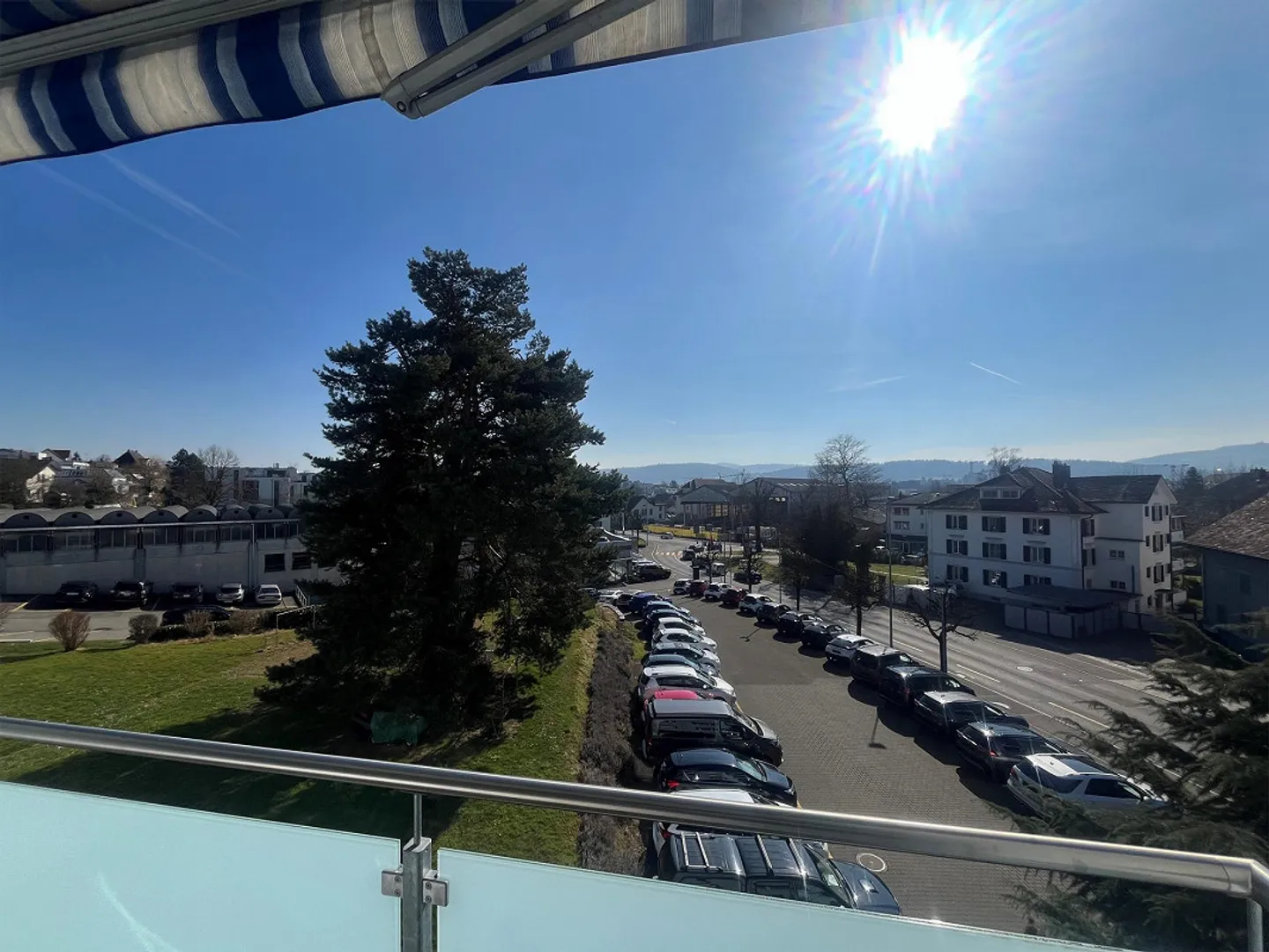 Aussicht bis zu den Bergen! - Foto 9 von 9