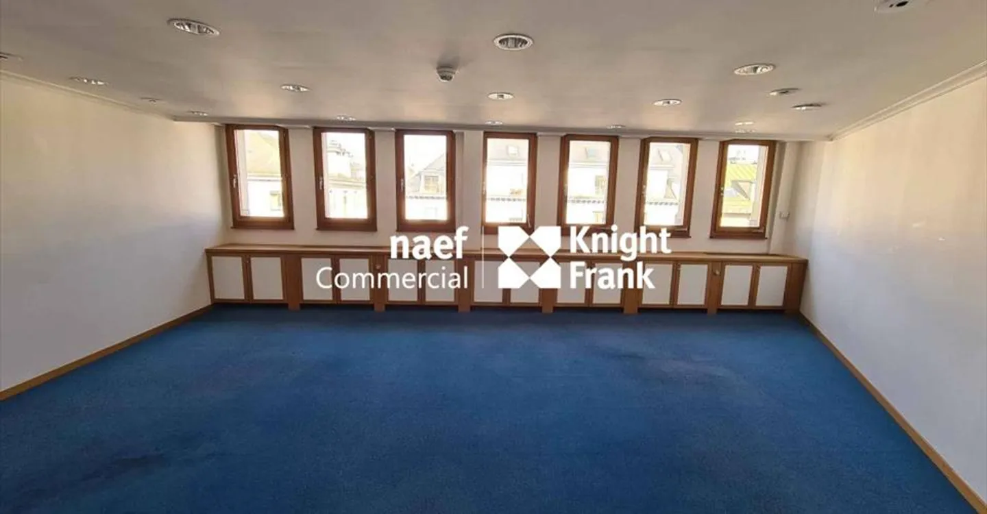 Office space for rent - Photo 4 of 13