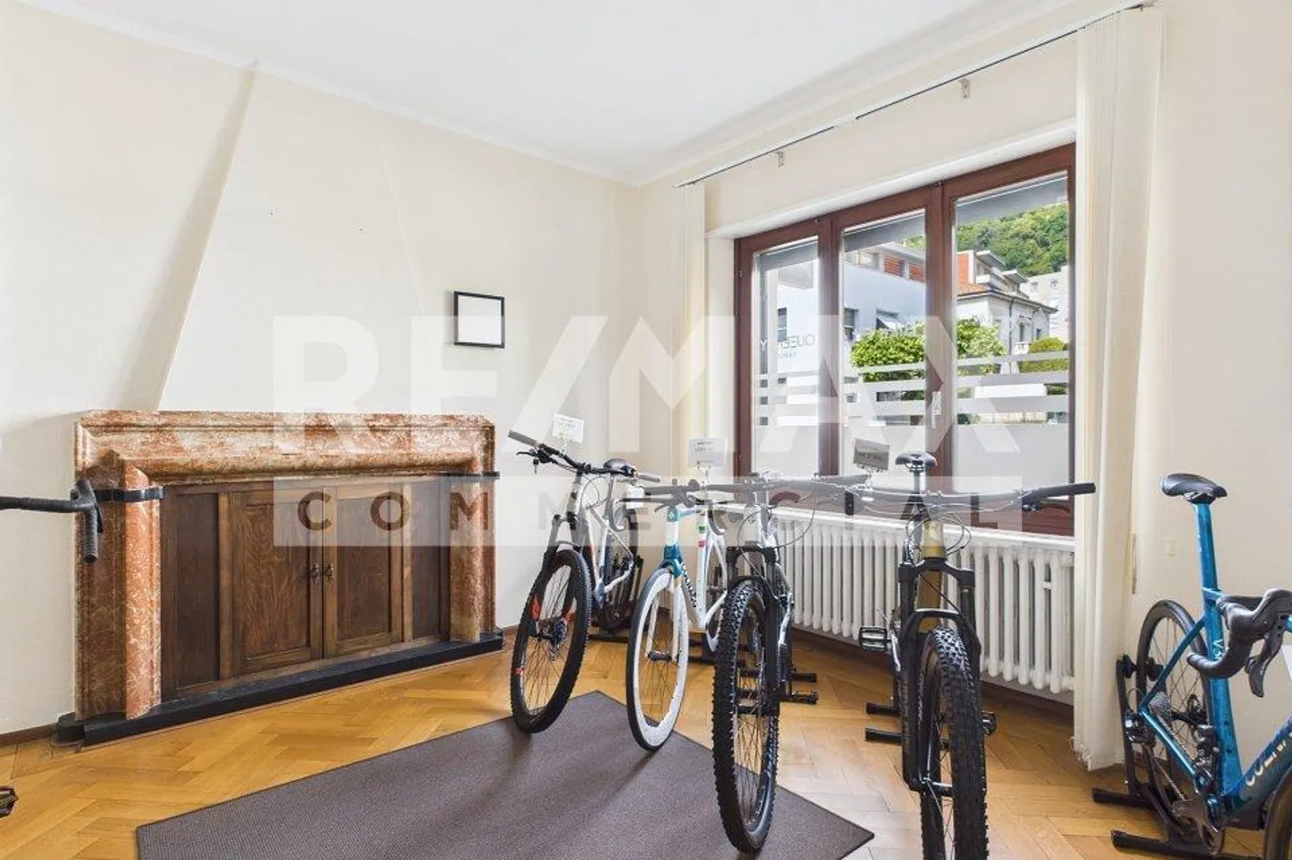 5-room office / therapeutic studio for rent - Photo 9 of 12
