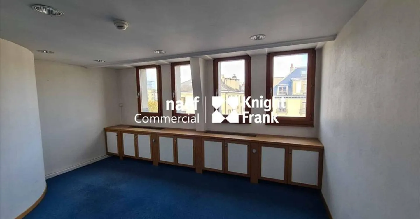 Office space for rent - Photo 8 of 13