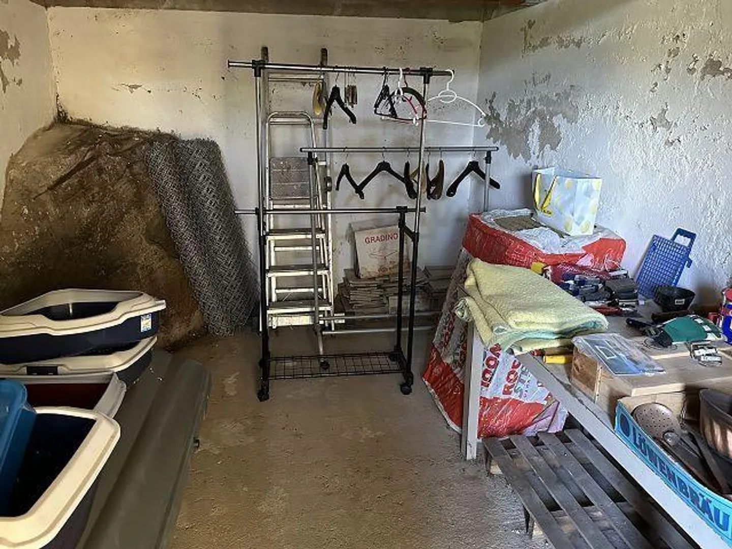 Villetta di 5 1/2 locali con giardino e riserva di costruzione in una posizione molto tranquilla e soleggiata - Foto 19 di 36