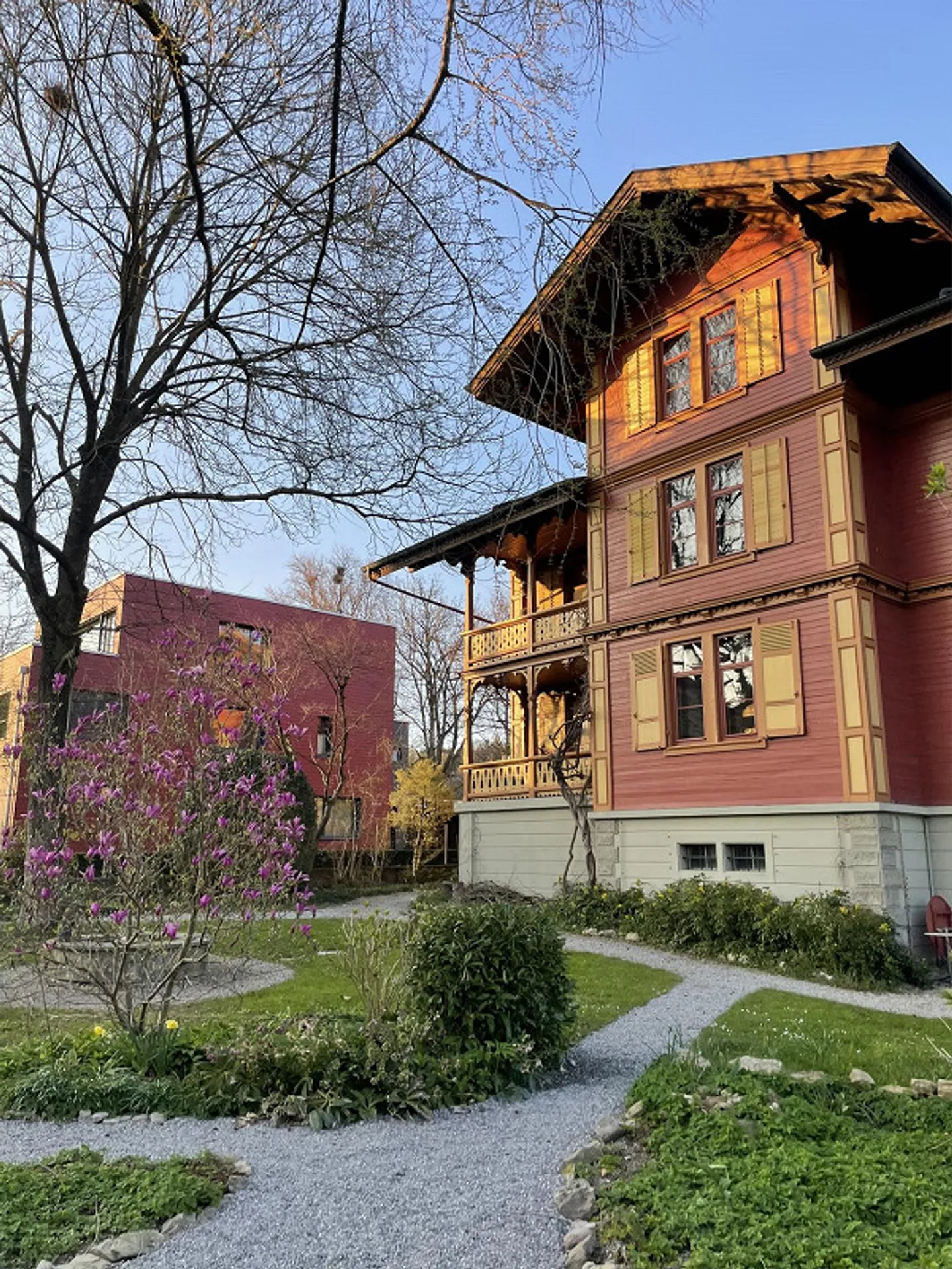 5.5-room apartment in Art Nouveau house, close to the city and nature - Photo 1 of 14