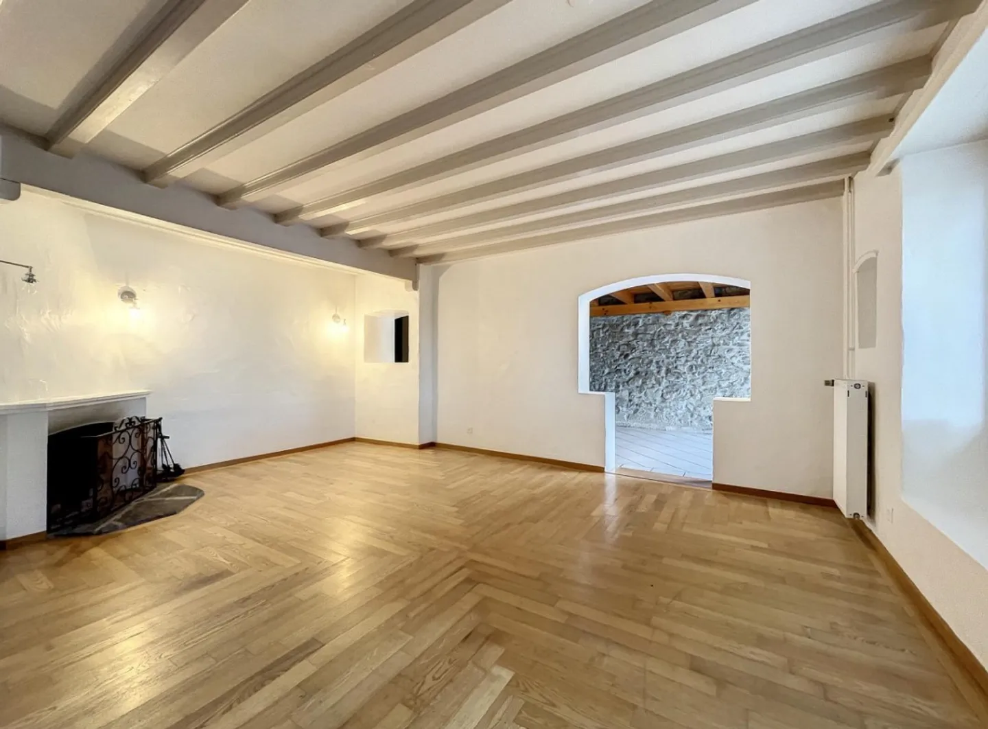 Apartment for rent - Photo 4 of 12