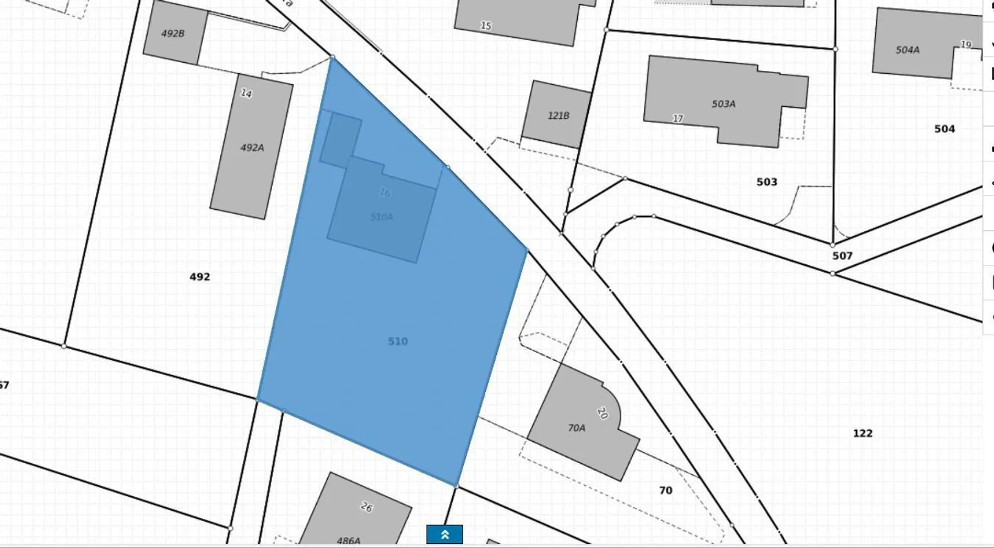 Villetta di 5 1/2 locali con giardino e riserva di costruzione in una posizione molto tranquilla e soleggiata - Foto 35 di 36