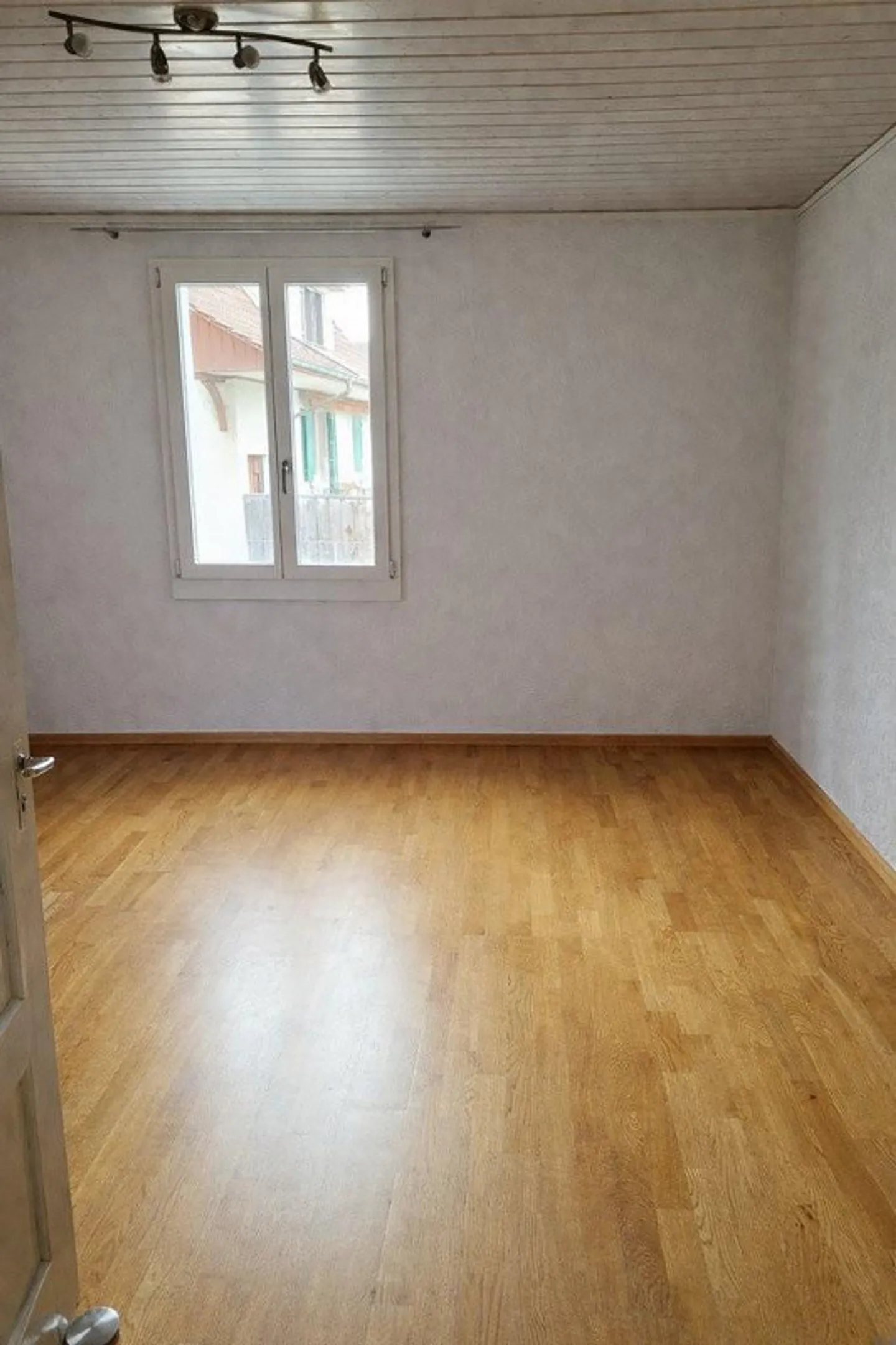 Appartamento in mansarda in un edificio storico con carattere - Foto 7 di 11