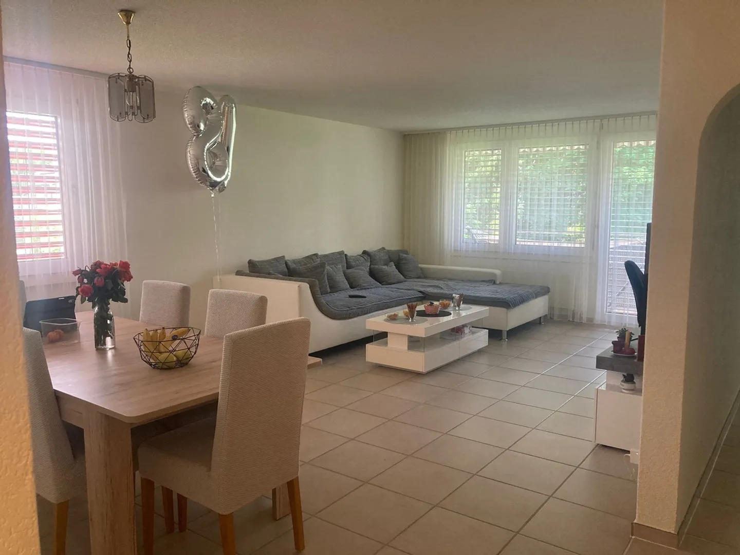 Gemütliche 4.5-Zimmer Wohnung in Hunzenschwil, Kanton AG - Foto 1 von 11