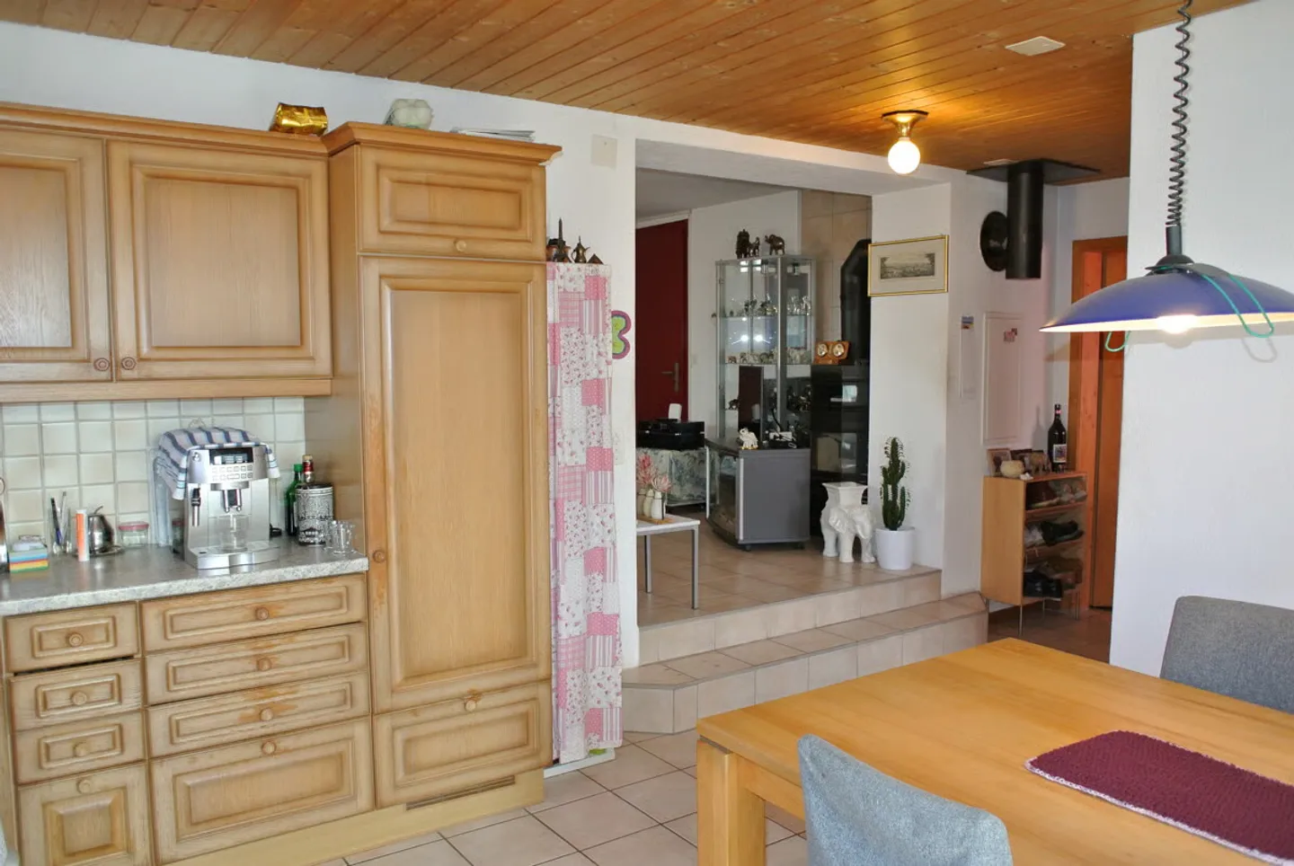 Ottima casa unifamiliare con appartamento separato e terrazza soleggiata - Foto 11 di 13