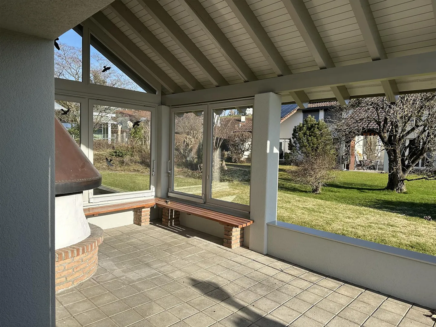 Frisch renoviertes, modernes 5.5 Zimmer EFH an perfekter Lage - Foto 2 von 26