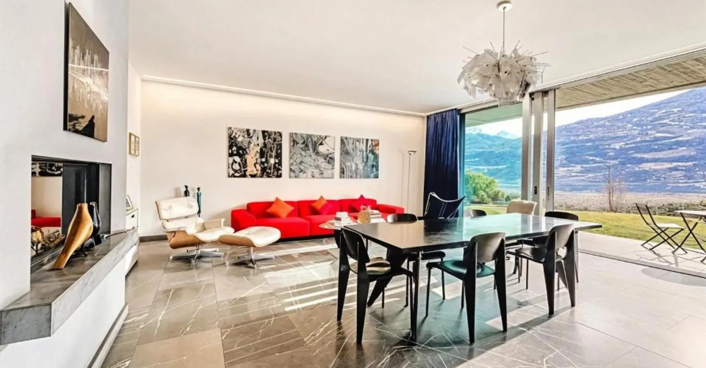 Sale in secondary residence and to foreigners possible! - Photo 3 of 13