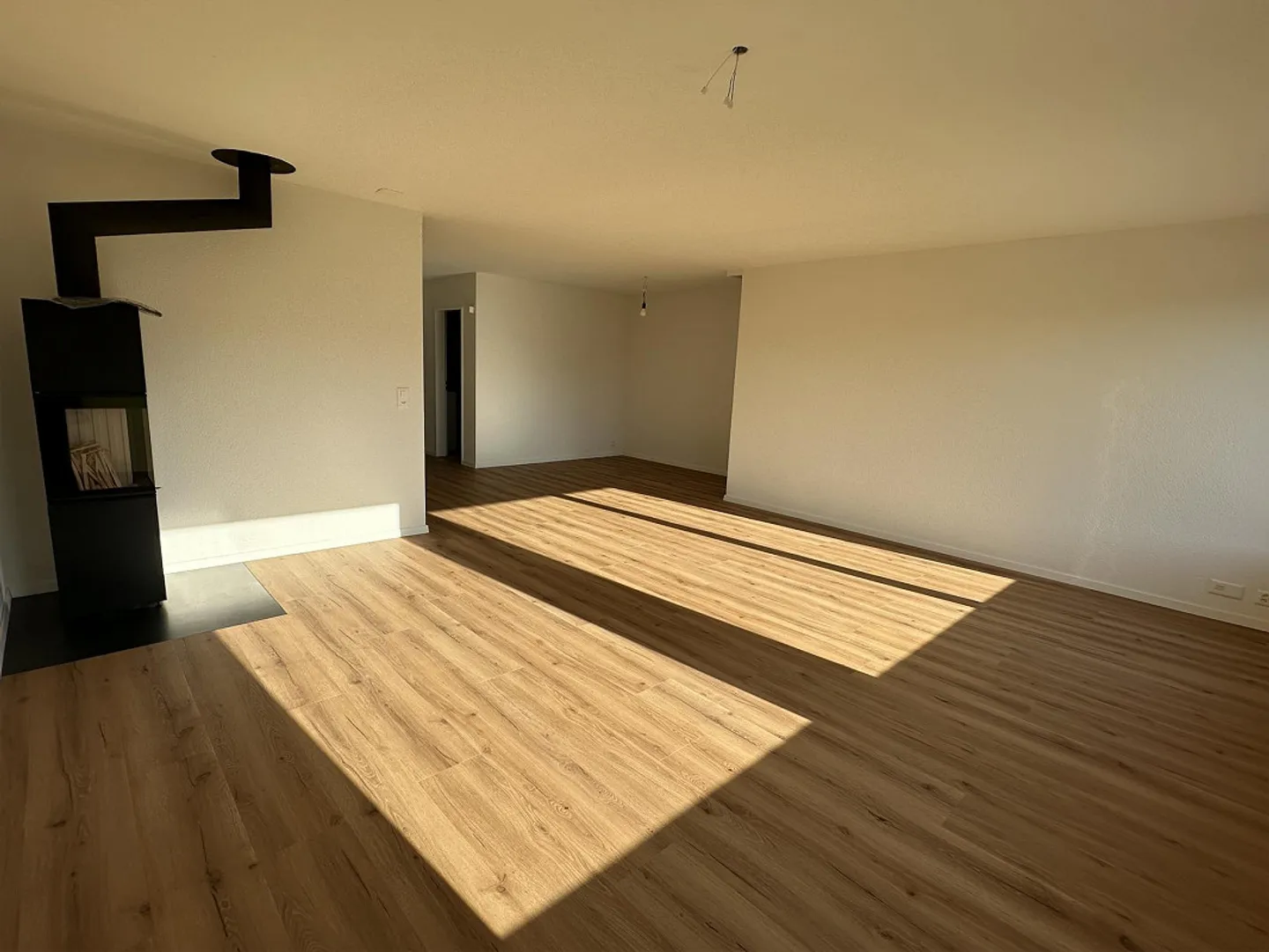 Frisch renoviertes, modernes 5.5 Zimmer EFH an perfekter Lage - Foto 12 von 26