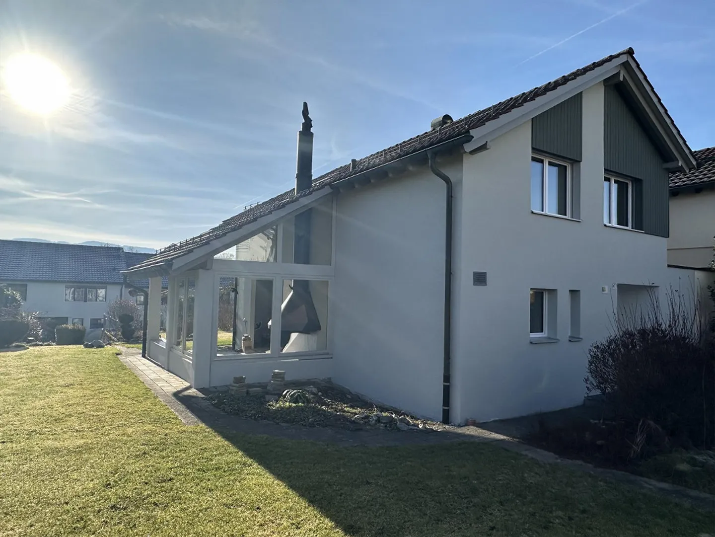 Frisch renoviertes, modernes 5.5 Zimmer EFH an perfekter Lage - Foto 26 von 26