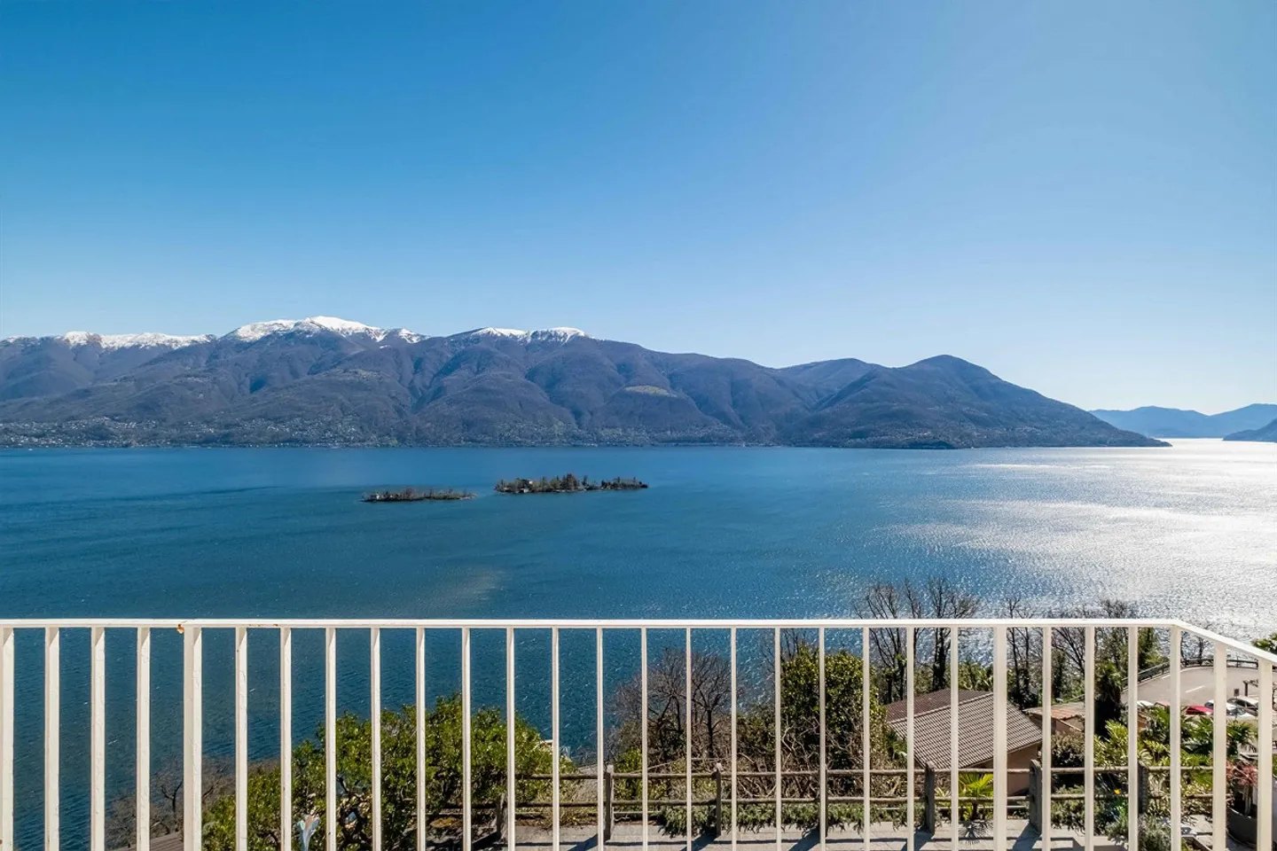 Living with charm and a magnificent panoramic view over Lake Maggiore - Photo 14 of 14
