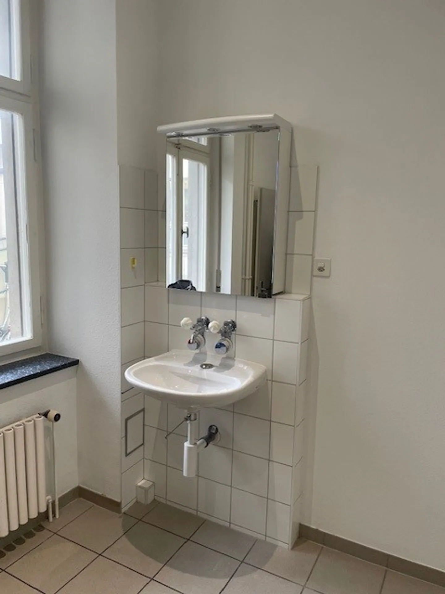 Magasin agrandi à louer à St. Johann - Photo 3 sur 6