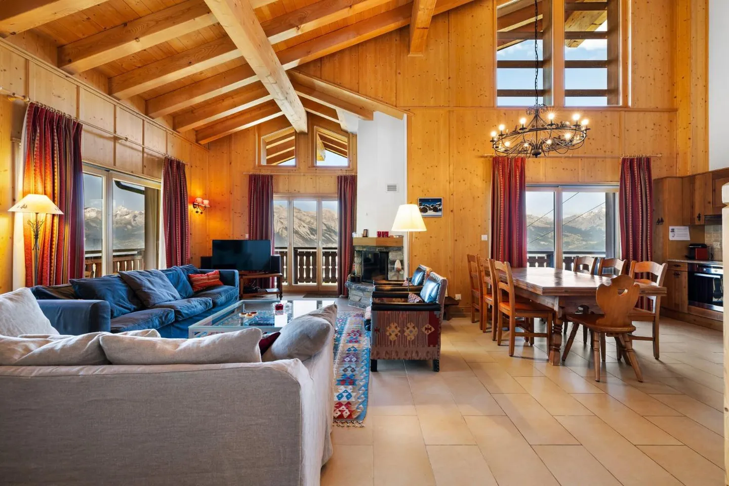 Chalet de luxe au ski-in-ski-out - Photo 2 sur 10