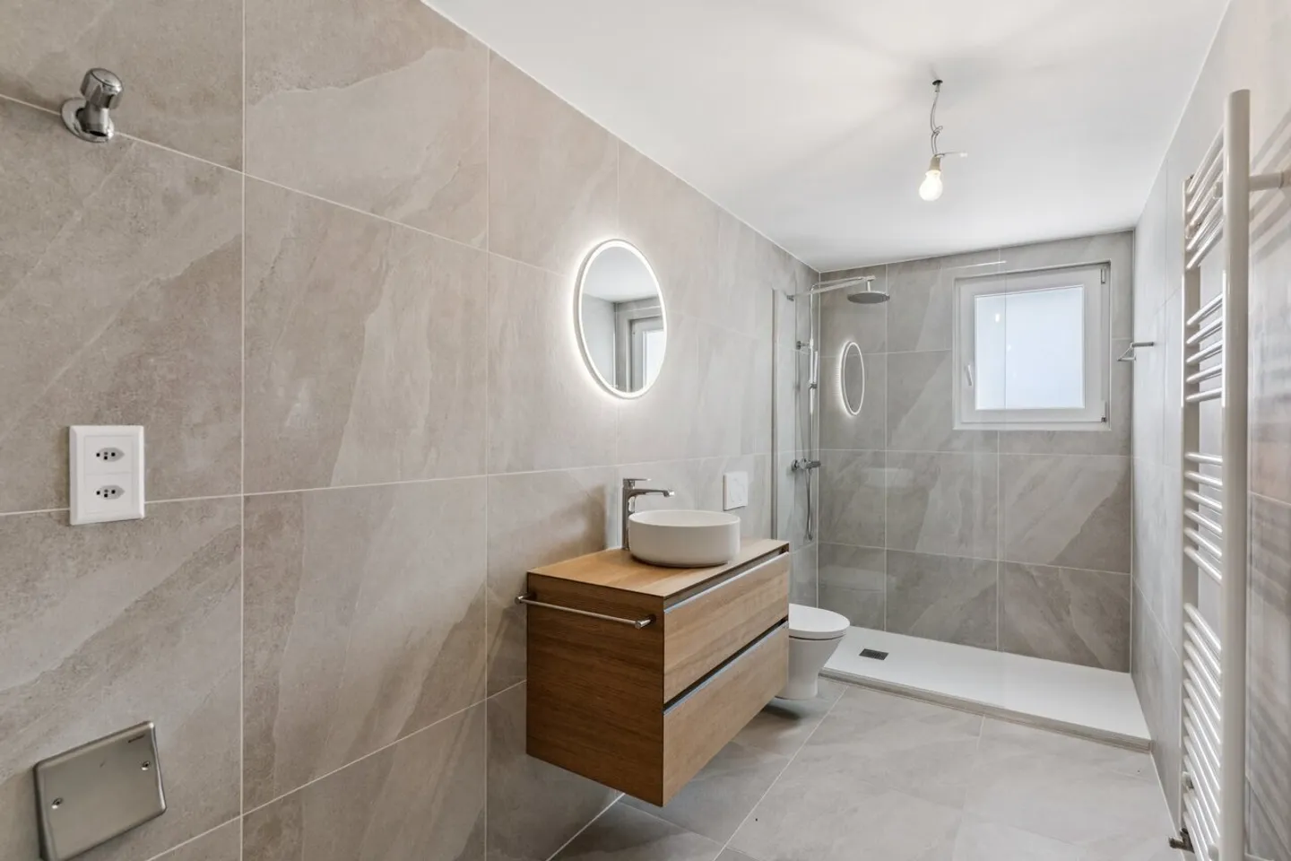 Apartment for rent - Photo 5 of 10