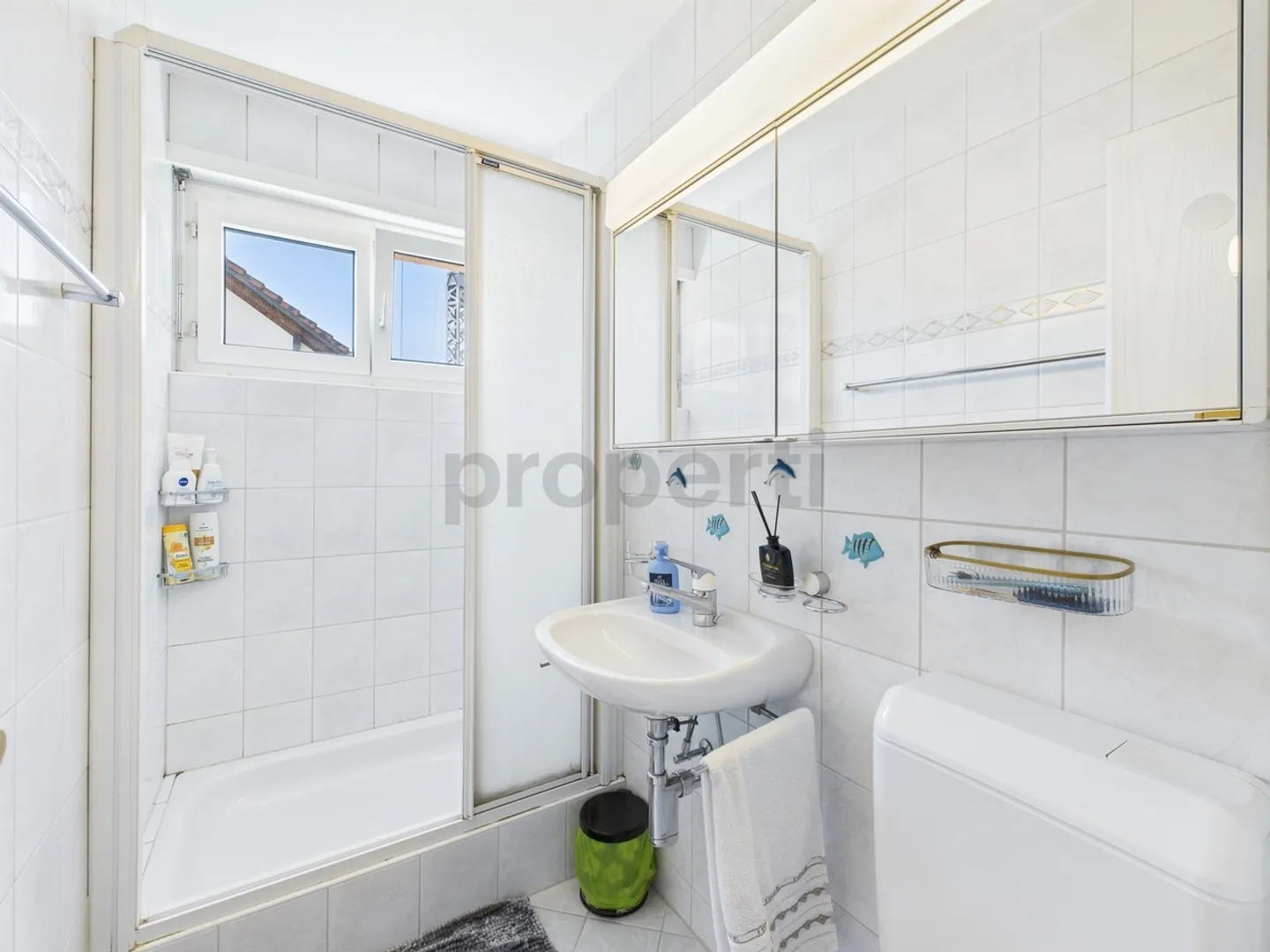 Spacious 4.5-room apartment in Eschenbach, Canton SG - Photo 9 of 13