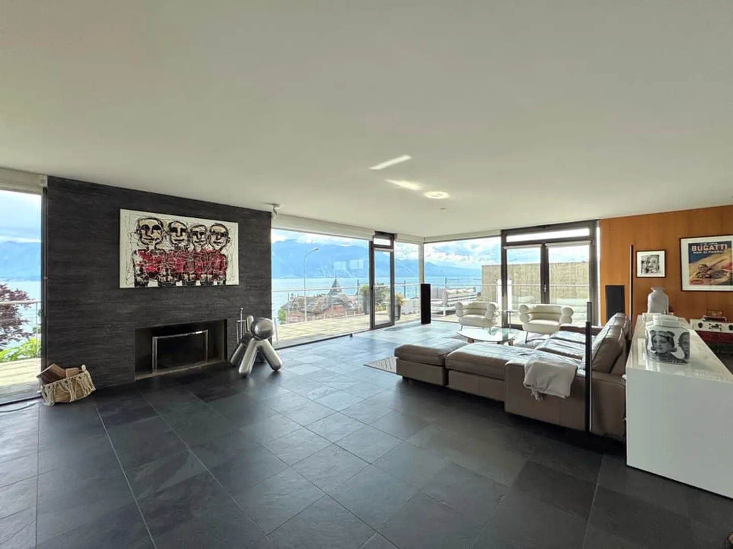 Villa spaziosa a Corseaux - Foto 2 di 12