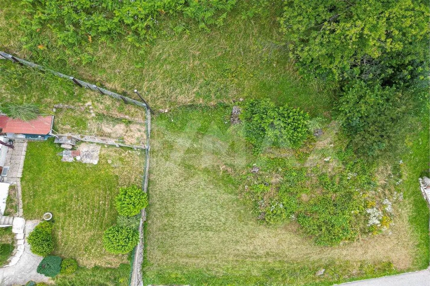 Building plot with a view - Photo 11 of 13