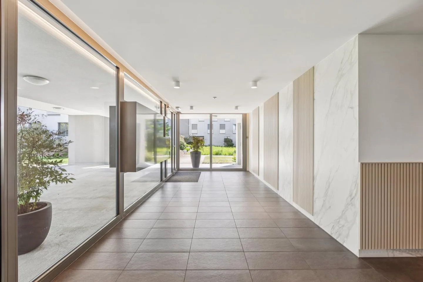 EXCLUSIVITÉ !! Appartement 4 pièces à Cologny - Photo 5 sur 6