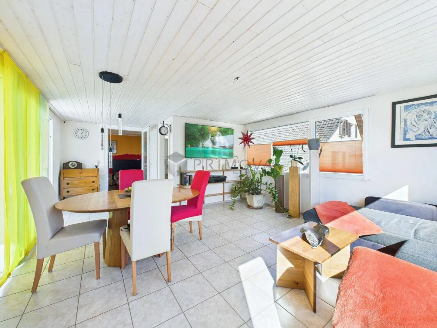 Renovating & refurbishing your thing? Here is your chance. - Photo 2 of 12