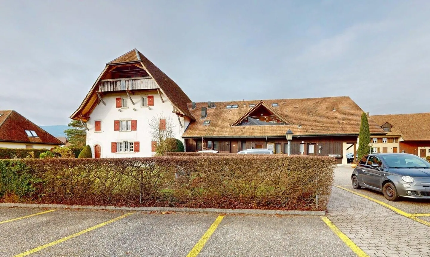 Charming 5.5-room maisonette apartment with generous space - Photo 26 of 27