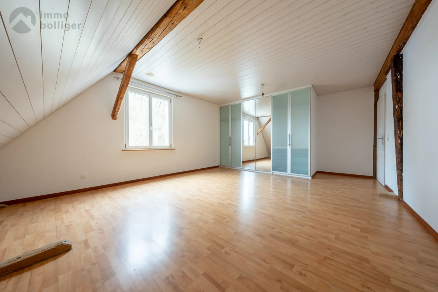 Charmantes Einfamilienhaus mit Garten - Foto 6 von 13