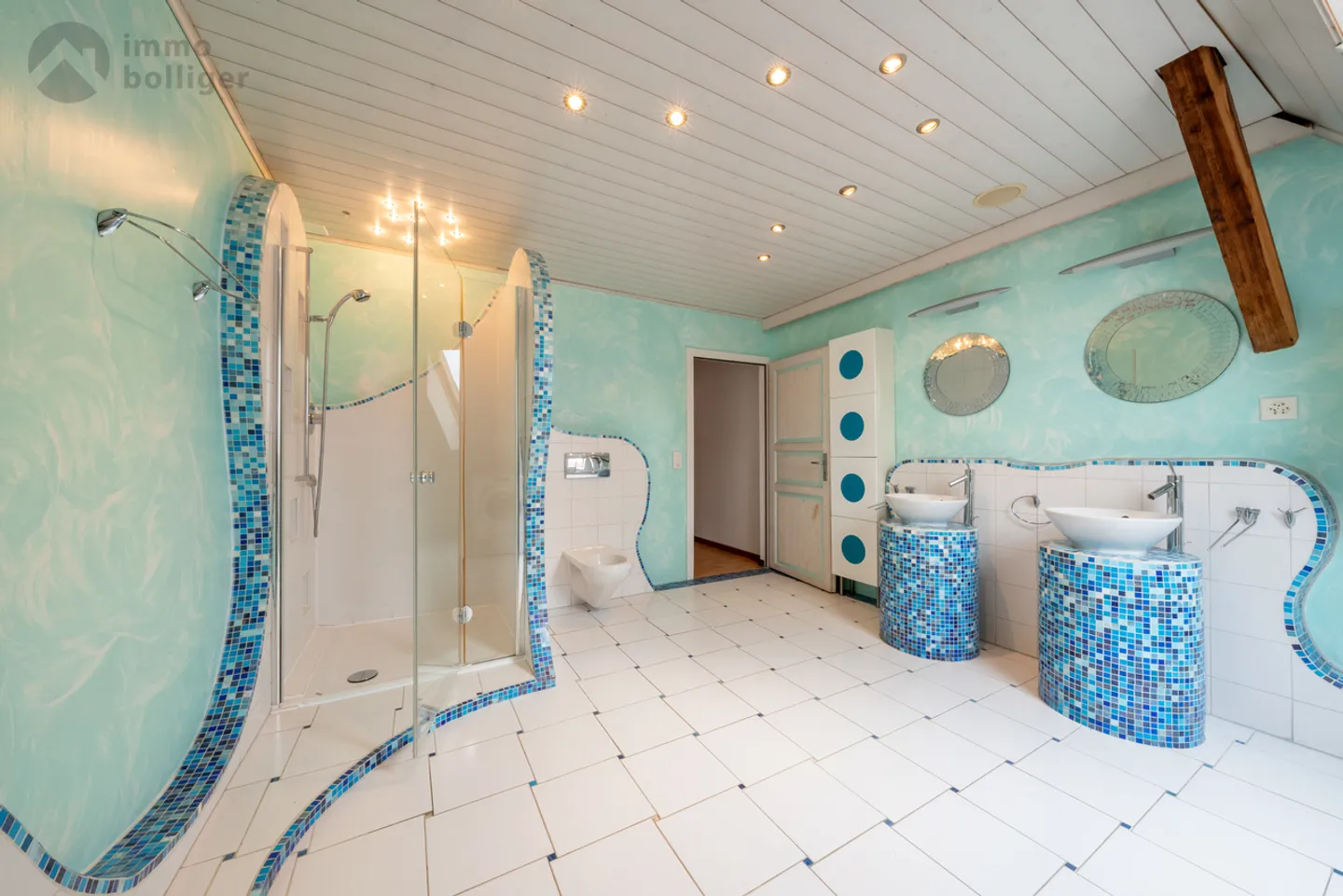 Charmantes Einfamilienhaus mit Garten - Foto 8 von 13