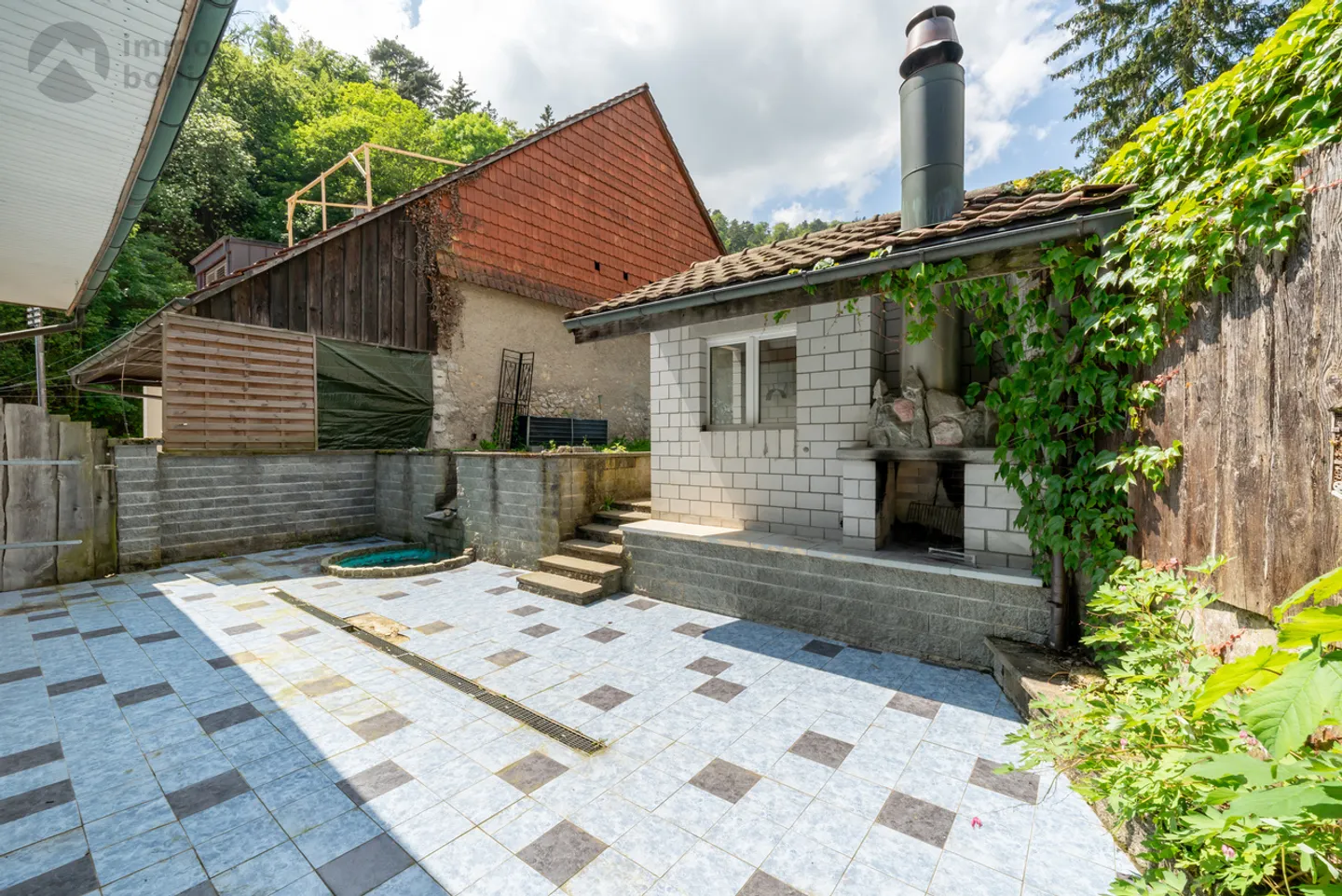 Charmantes Einfamilienhaus mit Garten - Foto 12 von 13